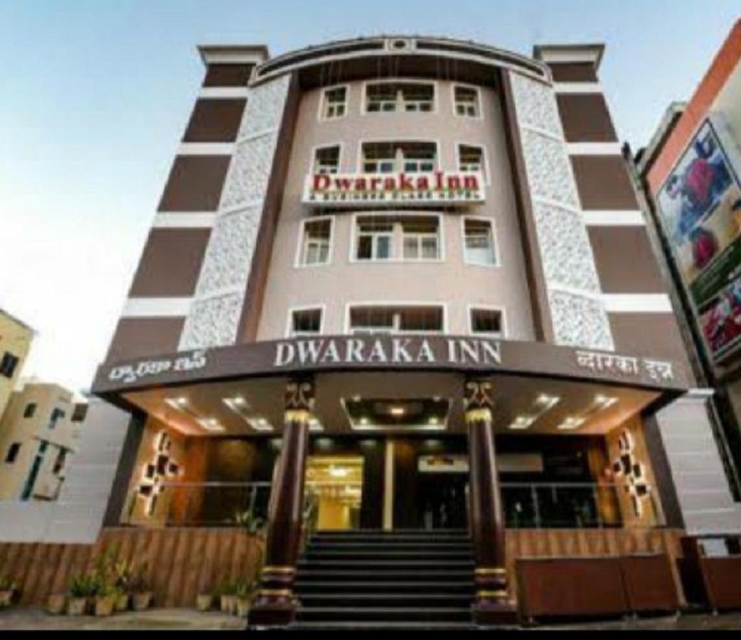 Dwaraka Inn Visakhapatnam Exterior photo