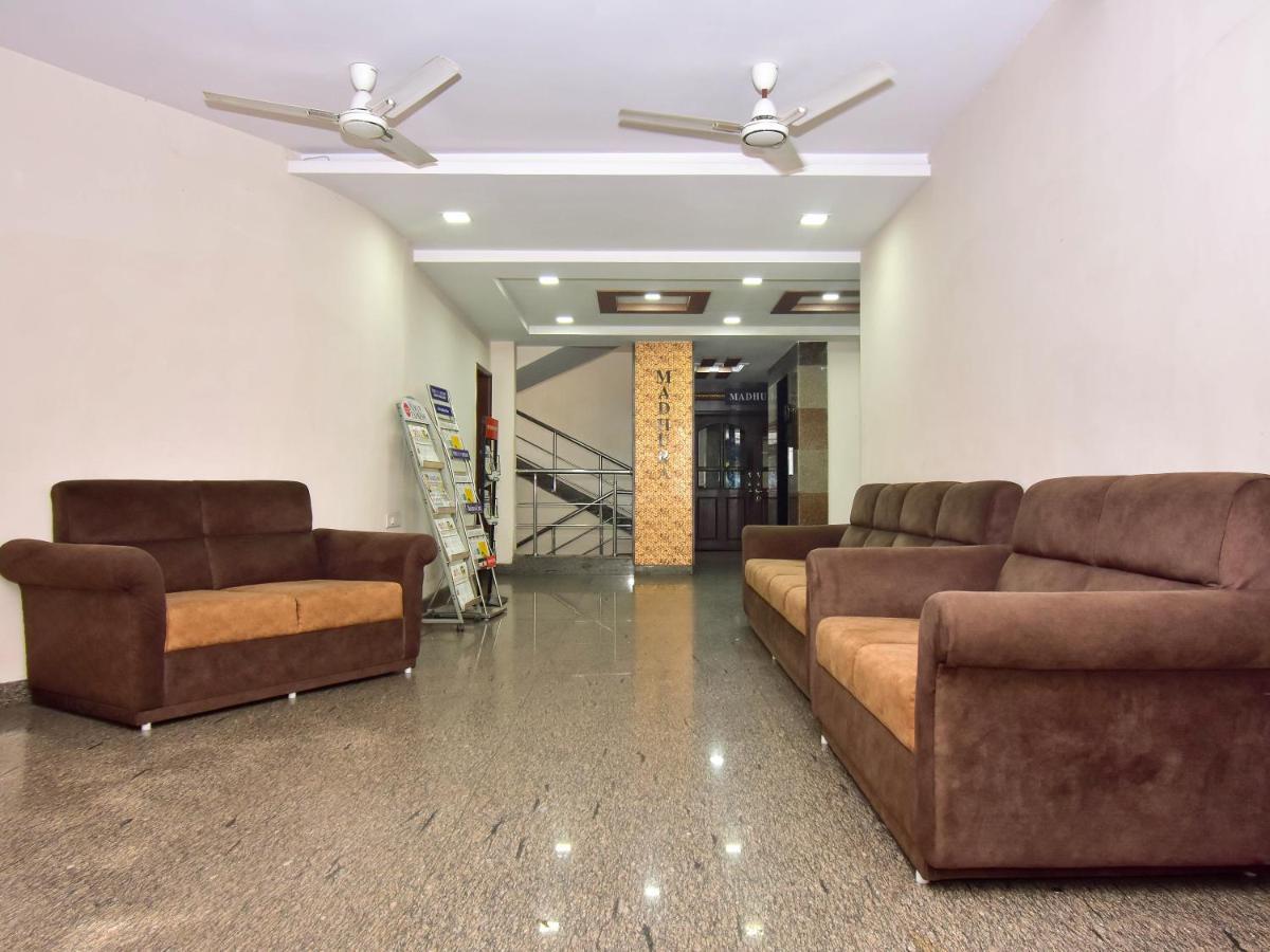 Dwaraka Inn Visakhapatnam Exterior photo