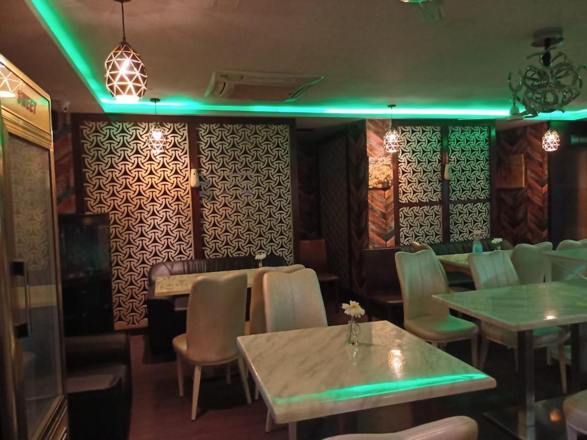 Dwaraka Inn Visakhapatnam Exterior photo